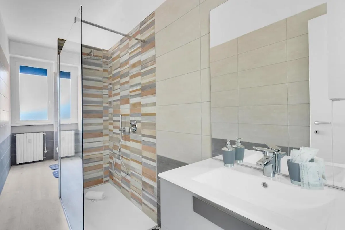 Apartment Metro M2 Famagosta-Appartamento X5-Self Check-In Mailand